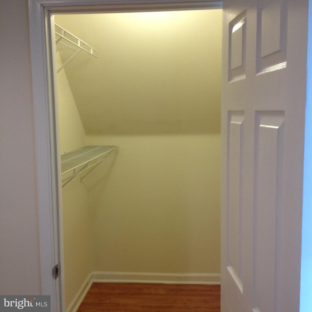 940 Rosa Avenue Croydon, PA 19021 - Photo 9 of 26 Gallery Image 9