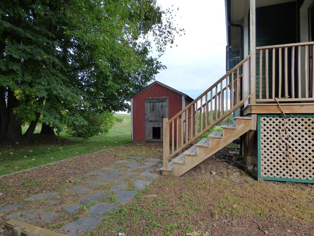 705 Little Mohawk Road Shelburne, MA 01370 - Photo 3 of 29