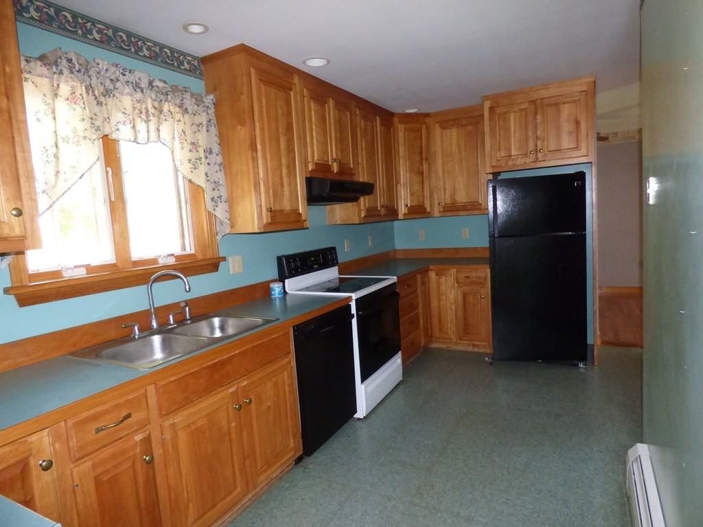 705 Little Mohawk Road Shelburne, MA 01370 - Photo 4 of 29