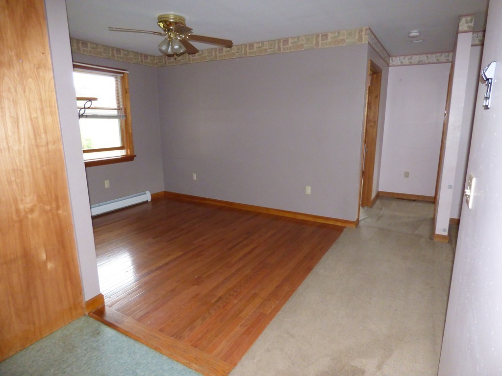 705 Little Mohawk Road Shelburne, MA 01370 - Photo 7 of 29