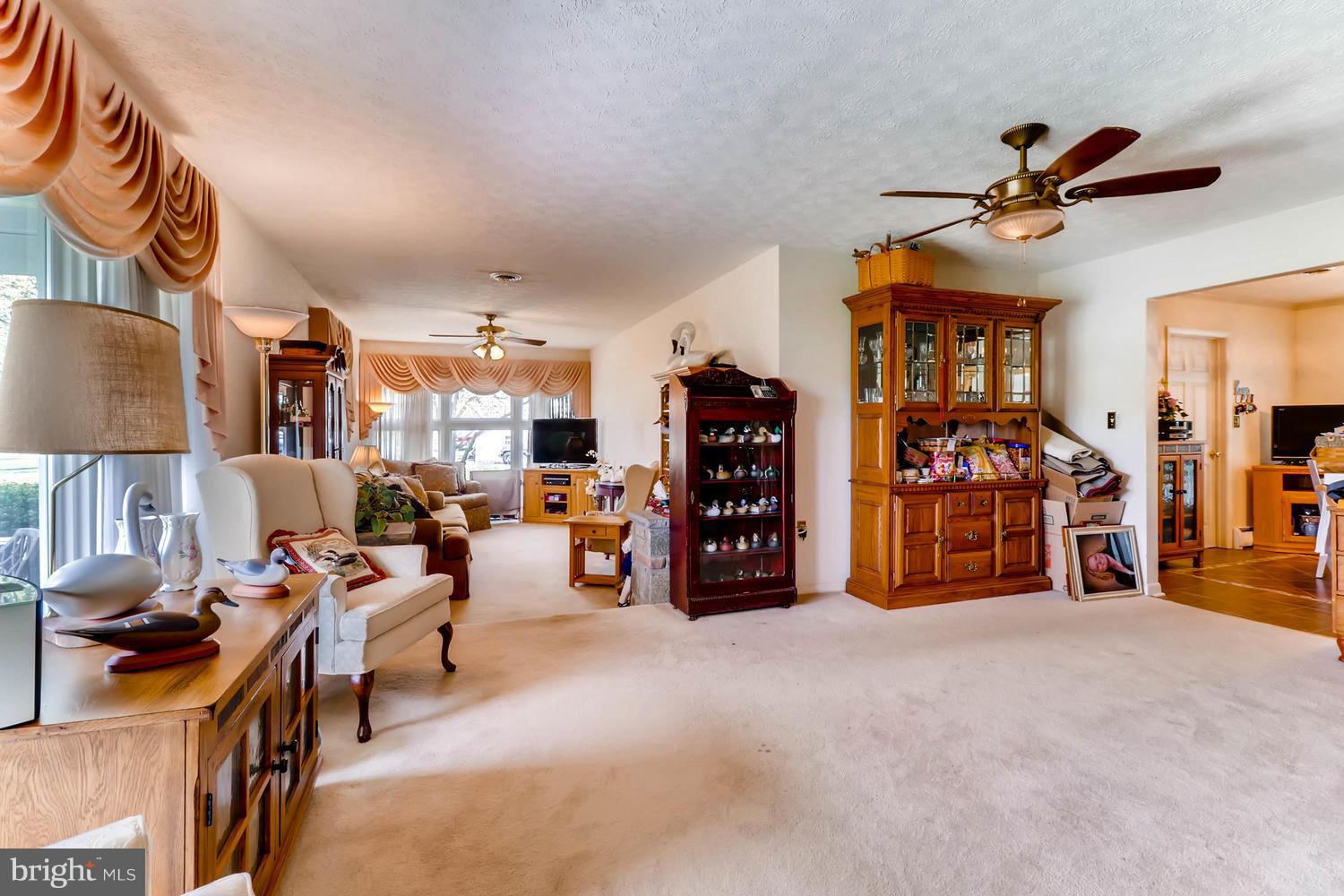 4307 Conowingo Road Darlington, MD 21034 - Photo 13 of 30 Living Room