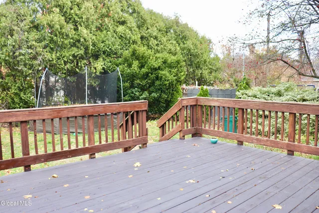 $2,800 | 647 New Scotland Avenue, Albany, NY 12208