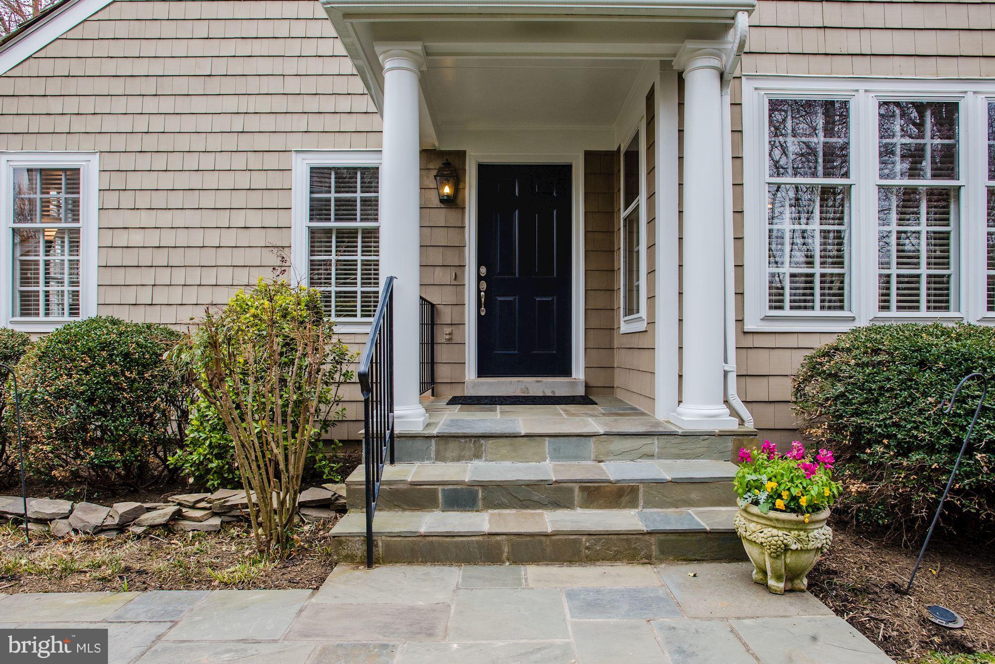 1270 Lamplighter Way Reston, VA 20194 - Photo 2 of 30 Exterior (General)