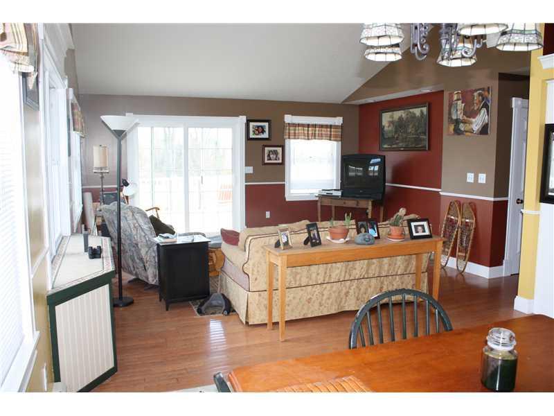 42 Fields Road Sabattus, ME 04280 - Photo 15 of 20 Living Room.
