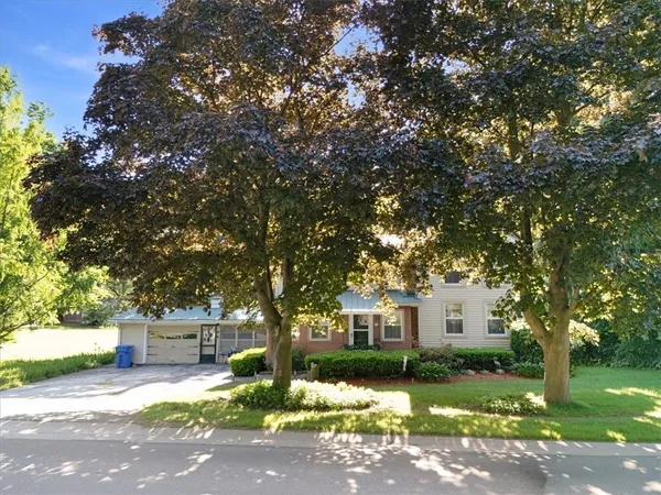 $149,900 | 6789 Maple Avenue, Sodus, NY 14551