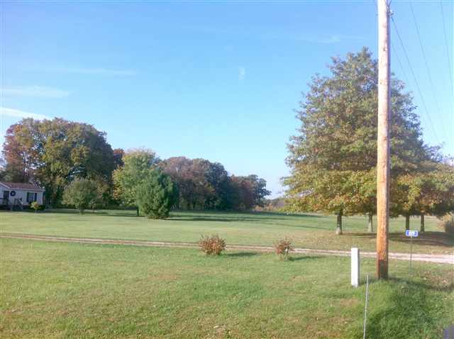 819 Columbia Road Washburn, IL 61570 - Photo 2 of 15