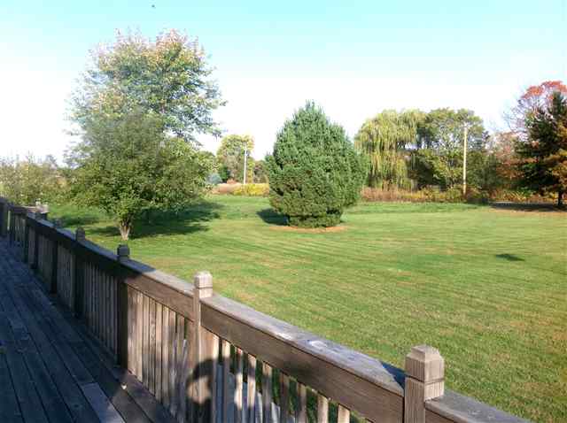 819 Columbia Road Washburn, IL 61570 - Photo 10 of 15