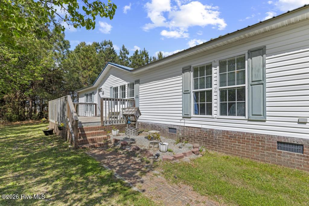 395 Peru Road Sneads Ferry, NC 28460 - Photo 2 of 31 425A3182