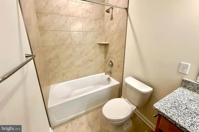 $2,900 | 1212 Parker Boulevard, Unit 1212, Princeton, NJ 08540