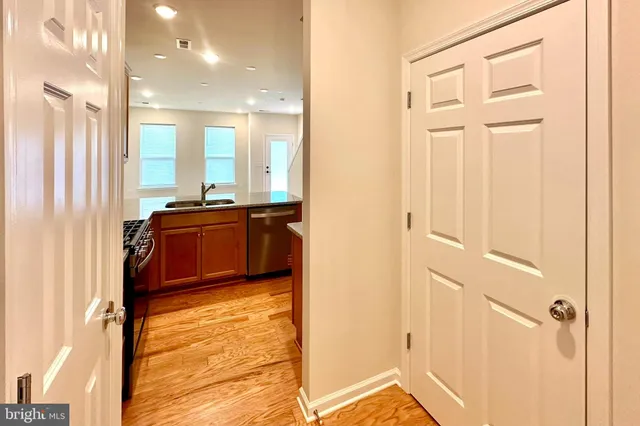 $2,900 | 1212 Parker Boulevard, Unit 1212, Princeton, NJ 08540