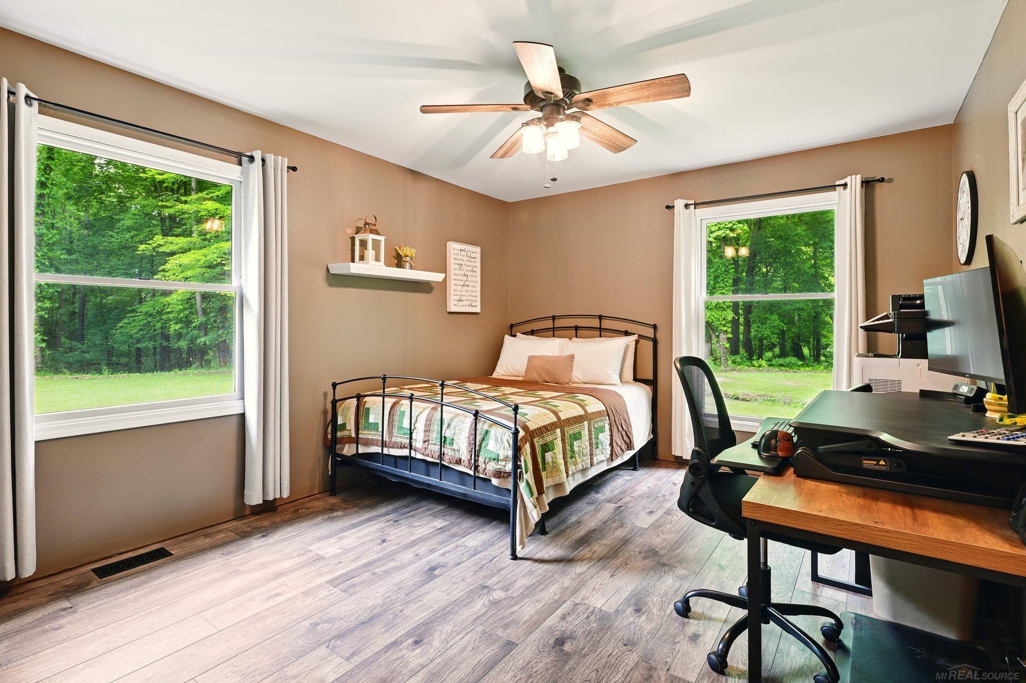6535 Cedar Lake Road Pinckney, MI 48169 - Photo 17 of 34