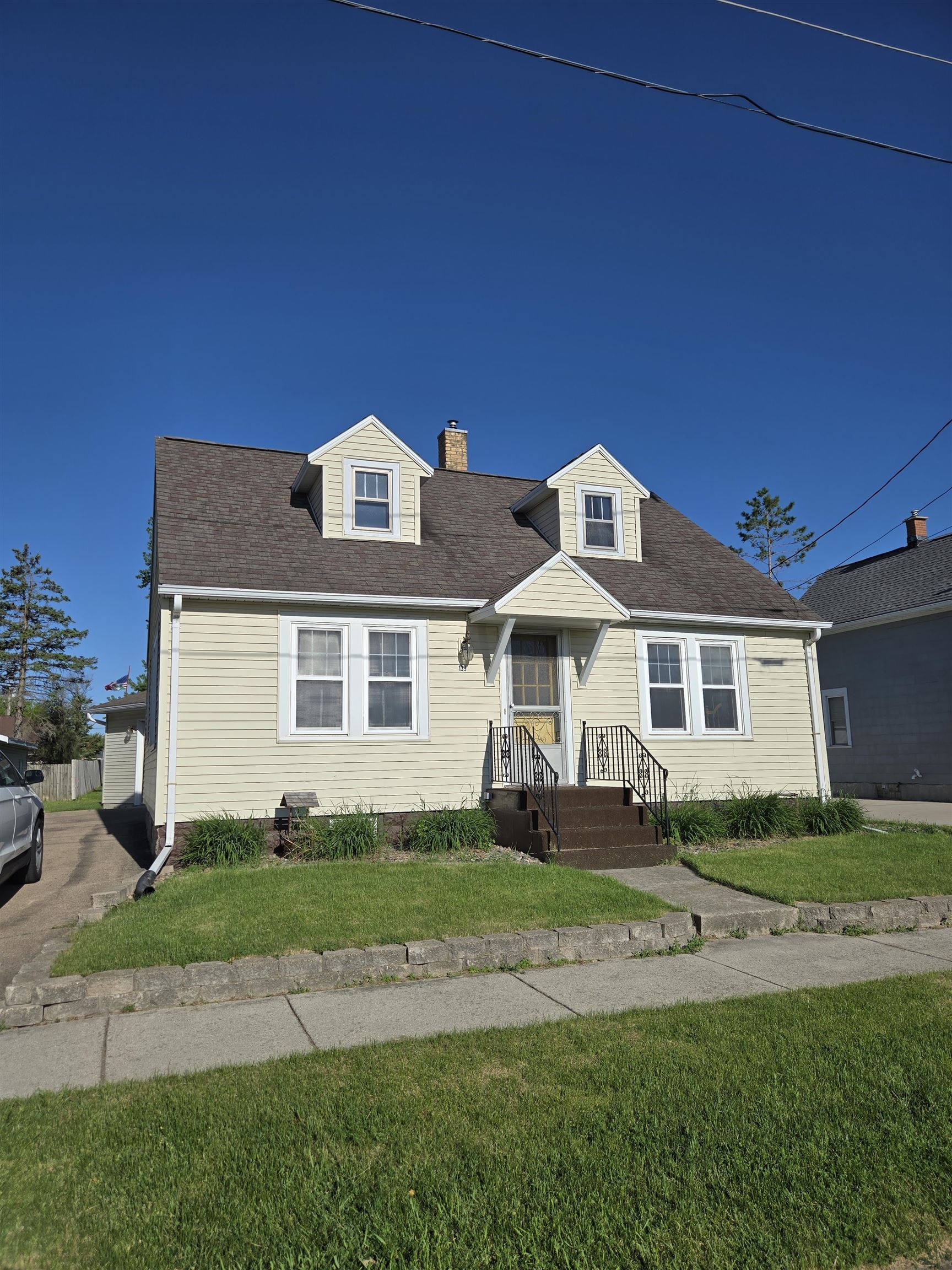 139 North 5th Street Hilbert, WI 54129 - Photo 1 of 20
