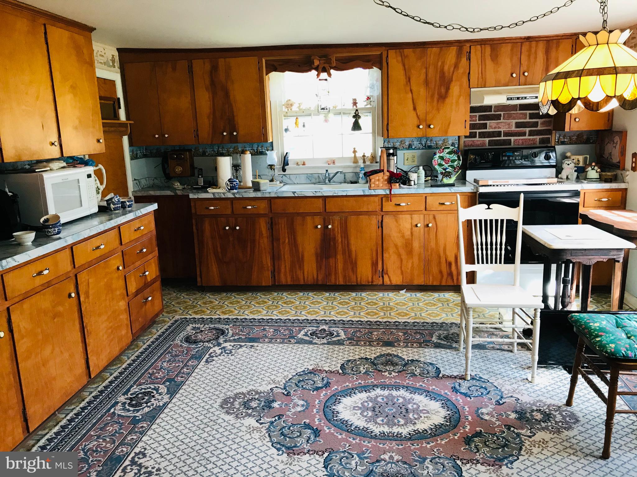 27591 Fairmount Road Westover, MD 21871 - Photo 15 of 23 Kitchen has Solid Wood Drawers and Cabinets