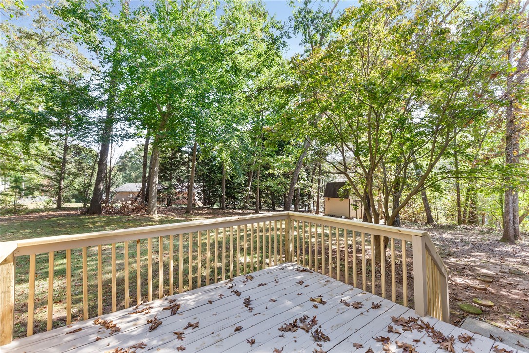 1658 Sequoya Way Seneca, SC 29672 - Photo 10 of 36 Gallery Image 10