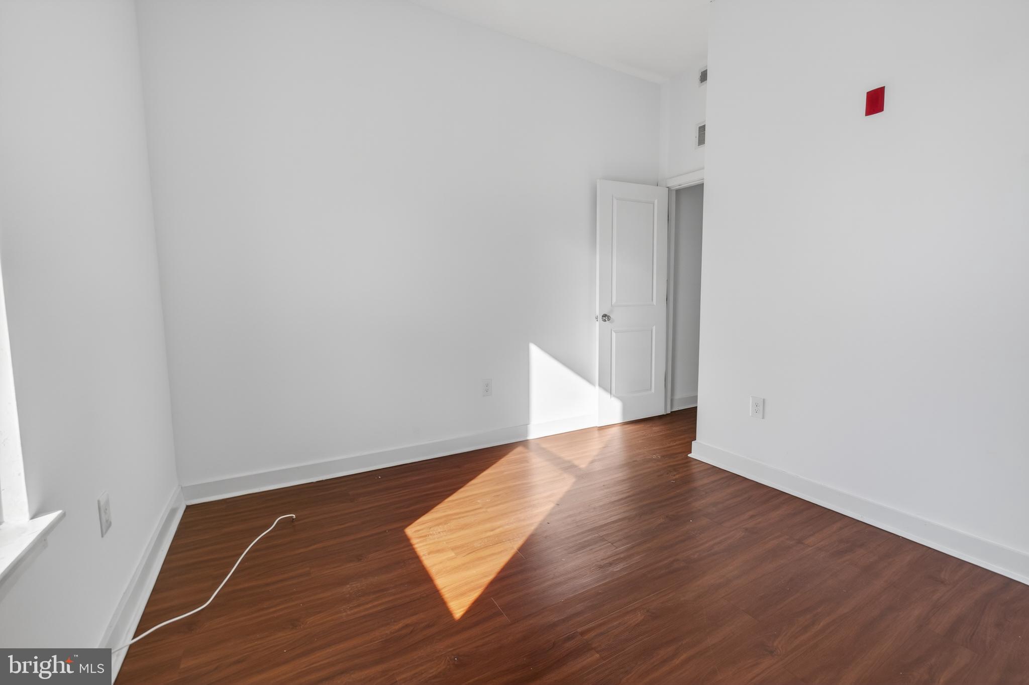 6040 Market Street, Unit 2 Philadelphia, PA 19139 - Photo 18 of 21