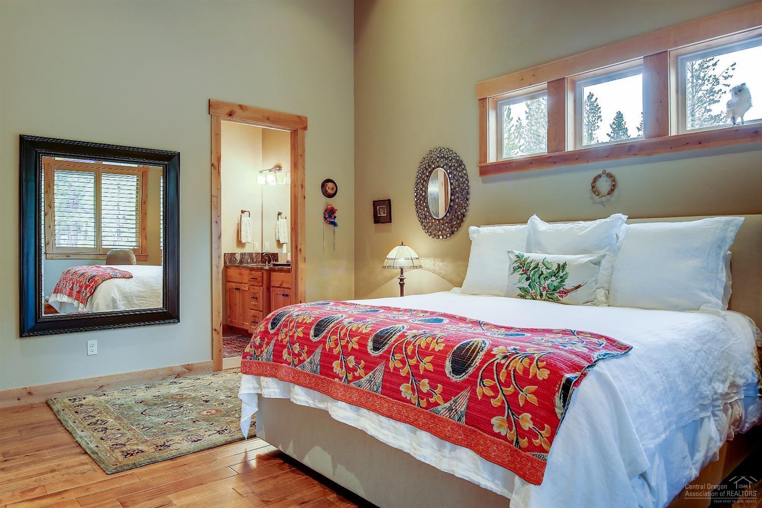 56647 Sunstone Loop Bend, OR 97707 - Photo 14 of 25 Additional Photo