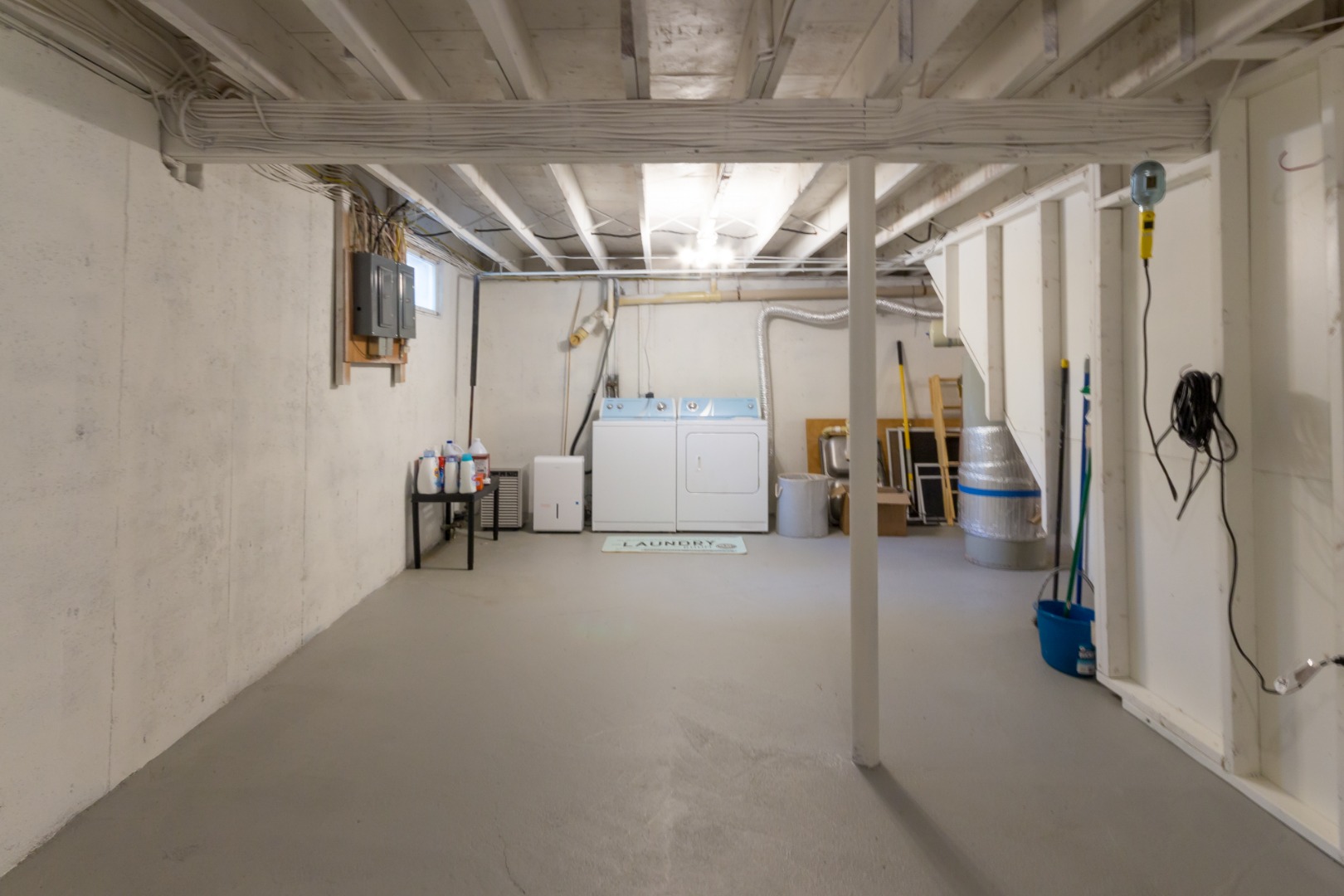 81 Marthas Road Edgartown, MA 02539 - Photo 22 of 23 a view of a walk in closet