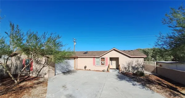 $399,000 | 15862 North Crystal Springs Drive, Palm Springs, CA 92262