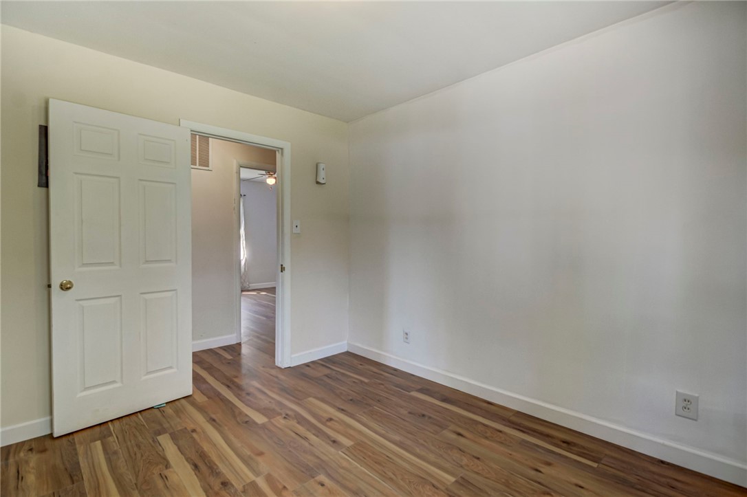 376 Melrose Court Decatur, IL 62526 - Photo 23 of 26