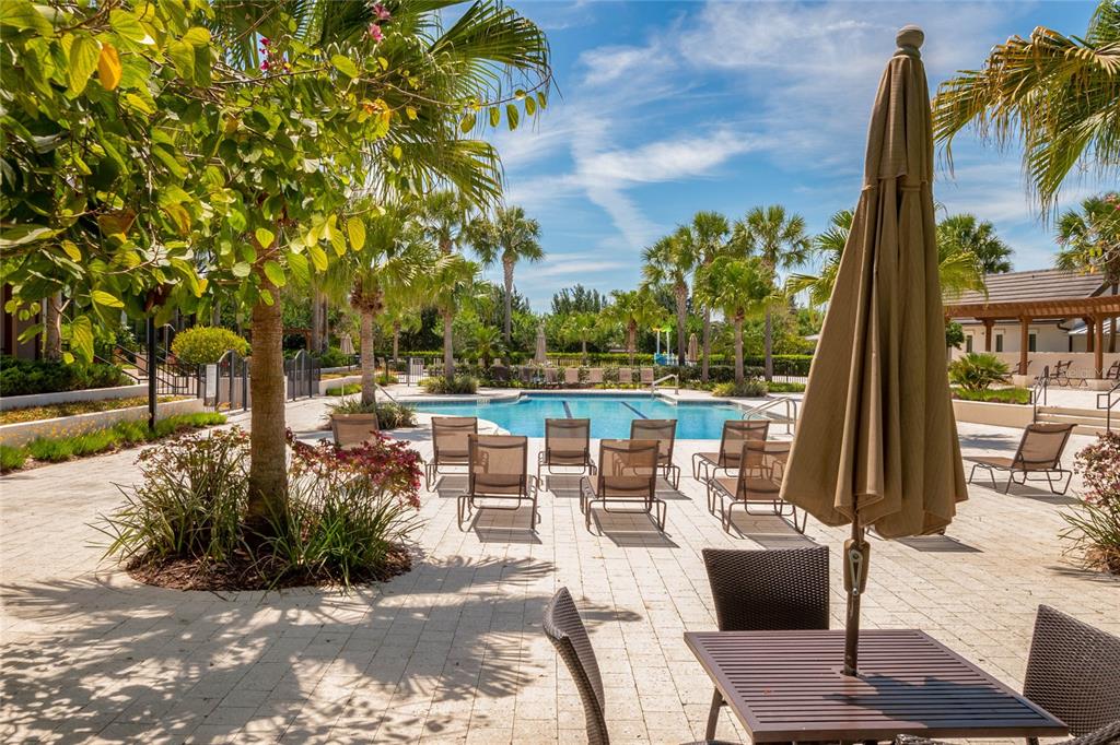 5870 Fishhawk Ridge Drive Lithia, FL 33547 - Photo 26 of 34 a view of outdoor space with seating area