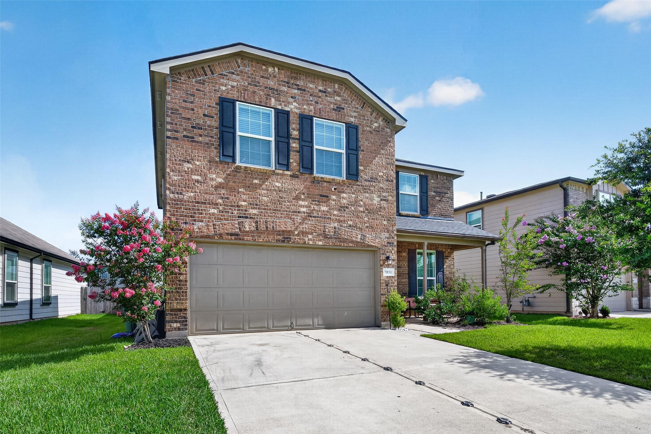 7031 Hobby Wind Ridge Drive Houston, TX 77075 - Photo 2 of 45