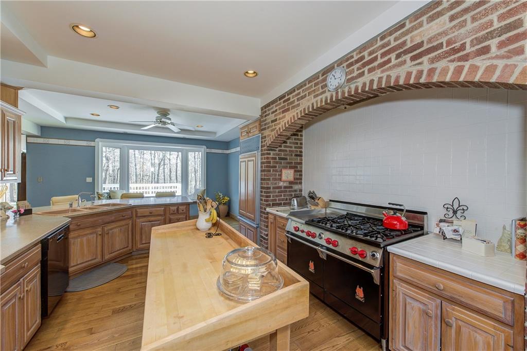 8734 Rohan Court Indianapolis, IN 46278 - Photo 17 of 48 Gallery Image 17
