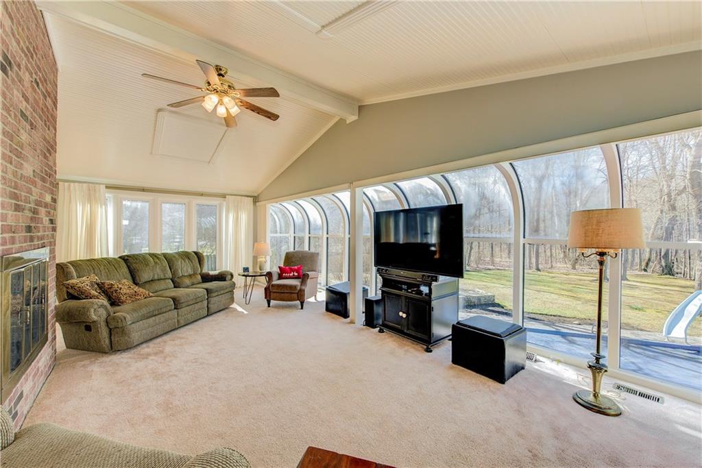 8734 Rohan Court Indianapolis, IN 46278 - Photo 9 of 48 Gallery Image 9