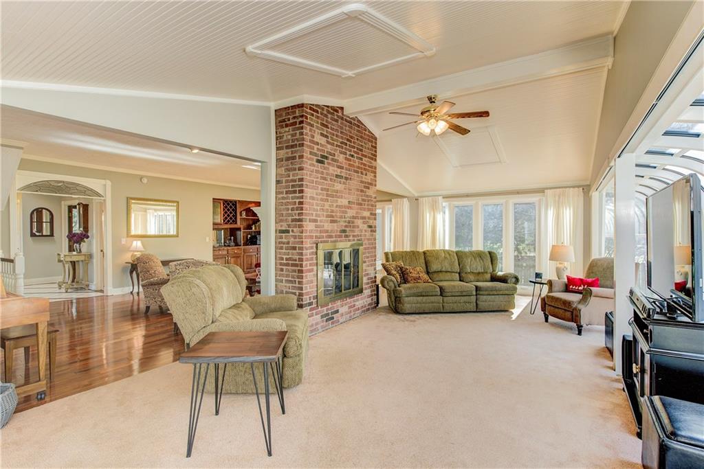 8734 Rohan Court Indianapolis, IN 46278 - Photo 10 of 48 Gallery Image 10