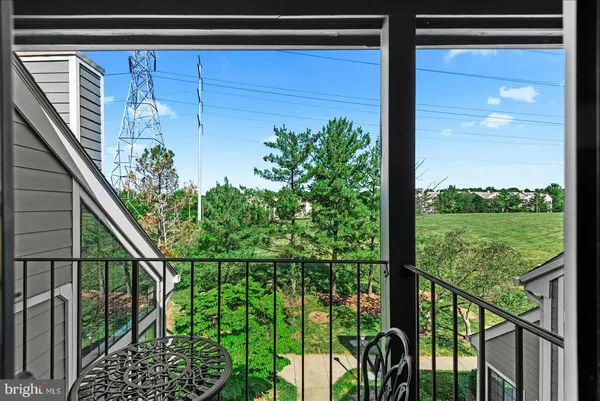 $2,975 | 6000 F Mersey Oaks Way, Alexandria, VA 22315