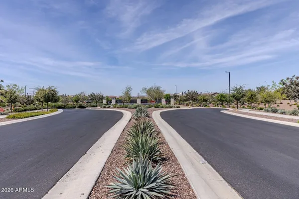 $2,999 | 9115 West Glenrosa Avenue, Phoenix, AZ 85037