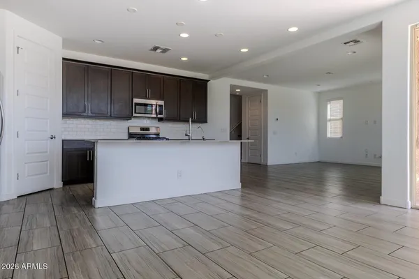 $2,899 | 9115 West Glenrosa Avenue, Phoenix, AZ 85037