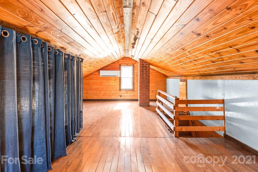 211 Lower Edgewood Road Asheville, NC 28715 - Photo 16 of 16 Gallery Image 16