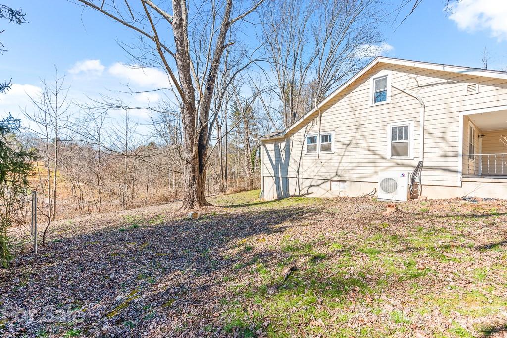211 Lower Edgewood Road Asheville, NC 28715 - Photo 3 of 16 Gallery Image 3