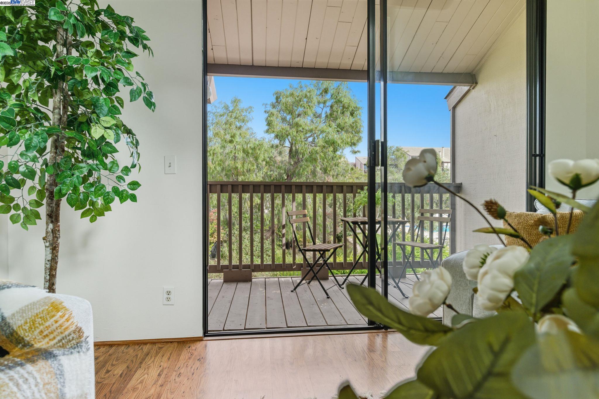 2101 Shore Line Drive, Unit 233 Alameda, CA 94501 - Photo 21 of 47 a view of balcony with furniture