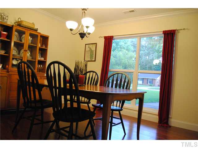 3124 Chancery Place Raleigh, NC 27607 - Photo 6 of 19