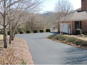 310 Galway Road Bristol, TN 37620 - Photo 3 of 24 Driveway to garage entrance