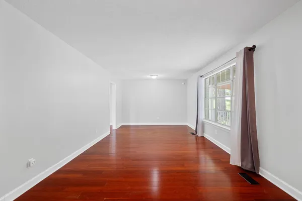 $2,200 | 1300 Highcrest Drive, Hixson, TN 37343