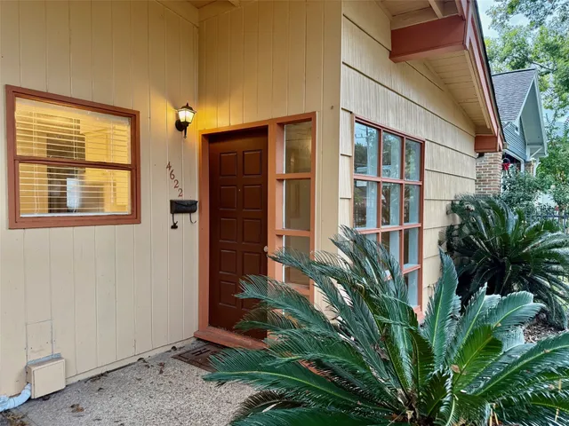 a view of backyard with plants