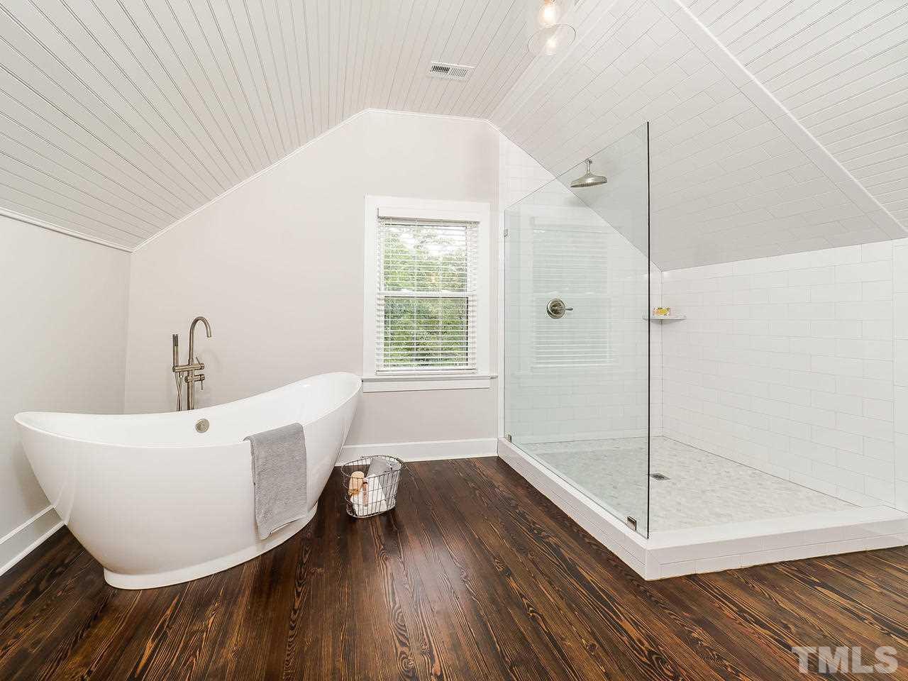 527 Powell Drive Raleigh, NC 27606 - Photo 12 of 20 Gallery Image 12