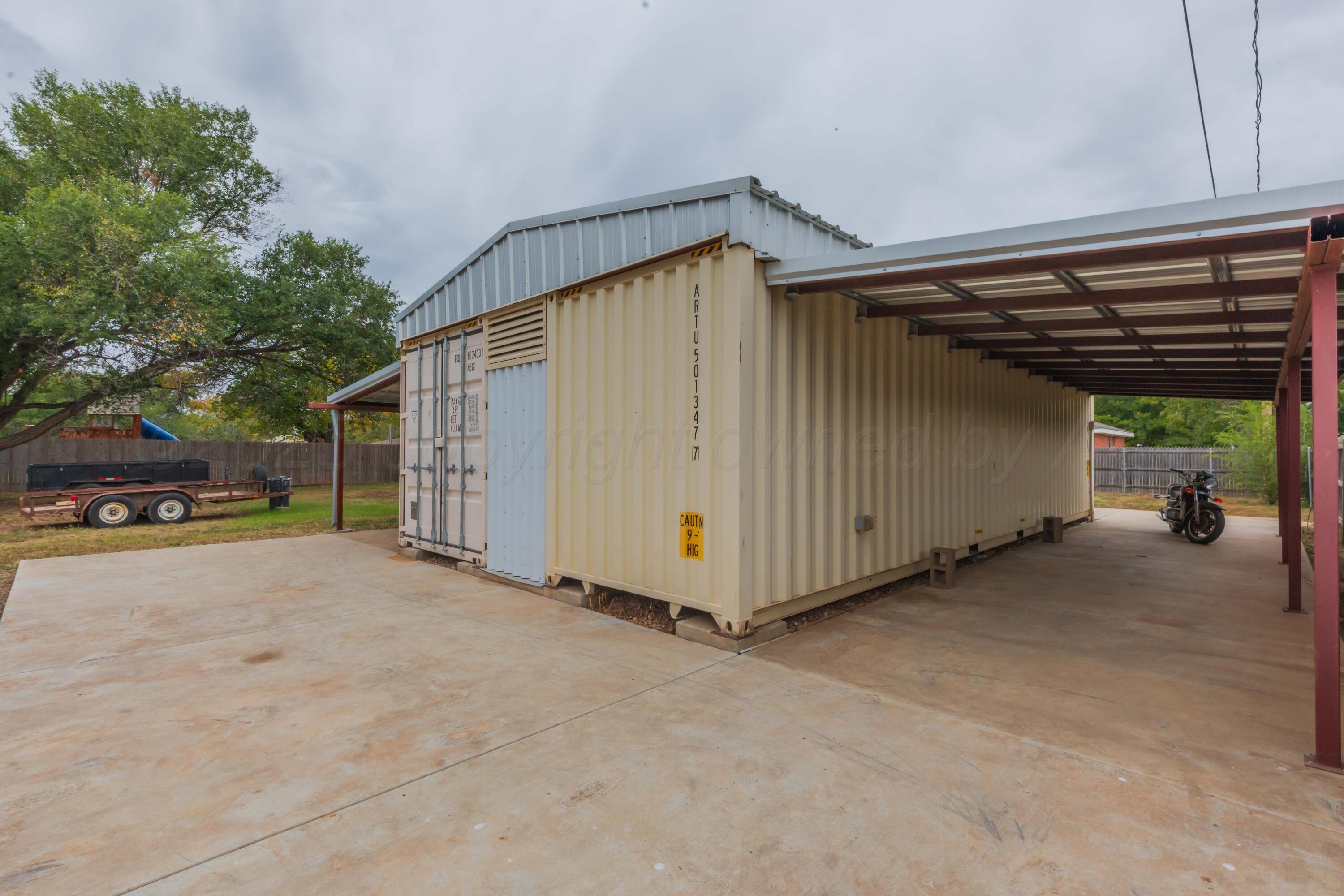 4221 Arden Road Amarillo, TX 79110 - Photo 2 of 50 a view of a garage