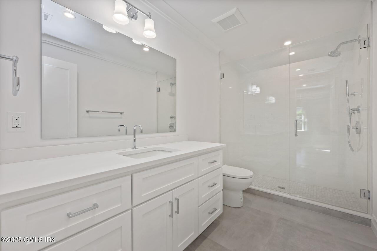 30 Crescent Road Riverside, CT 06878 - Photo 26 of 39 Bathroom