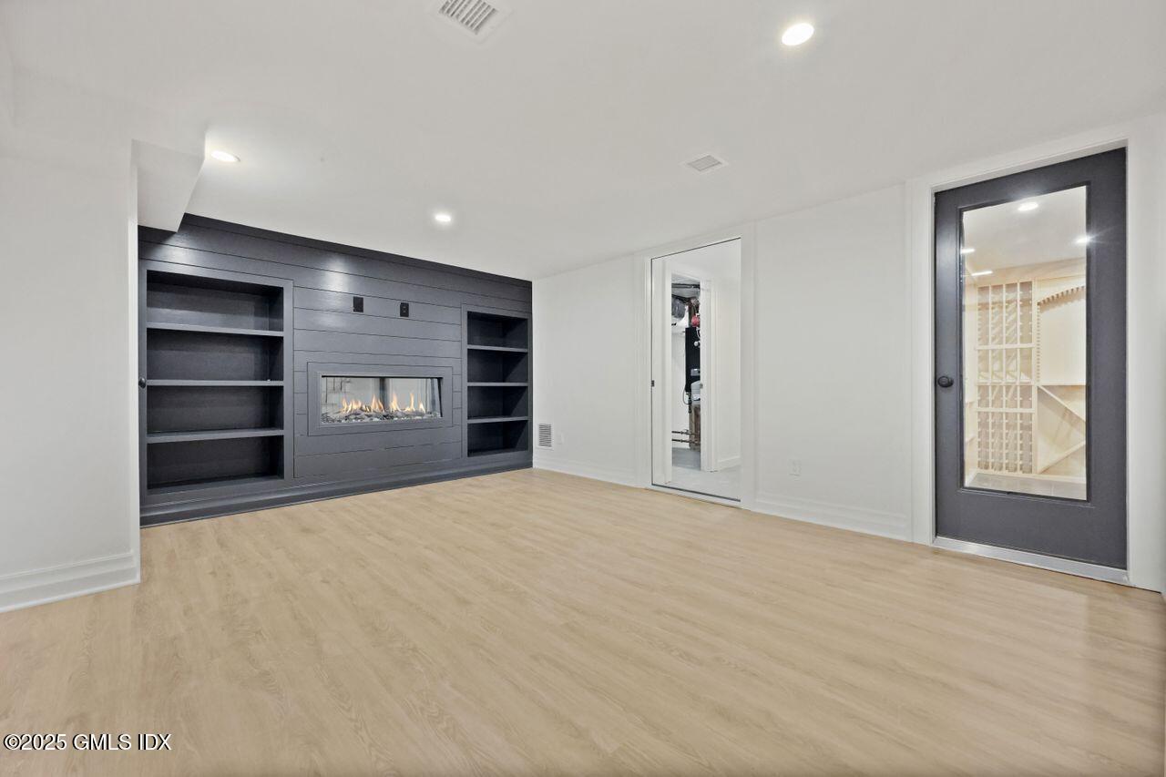 30 Crescent Road Riverside, CT 06878 - Photo 29 of 39 Lower level playroom