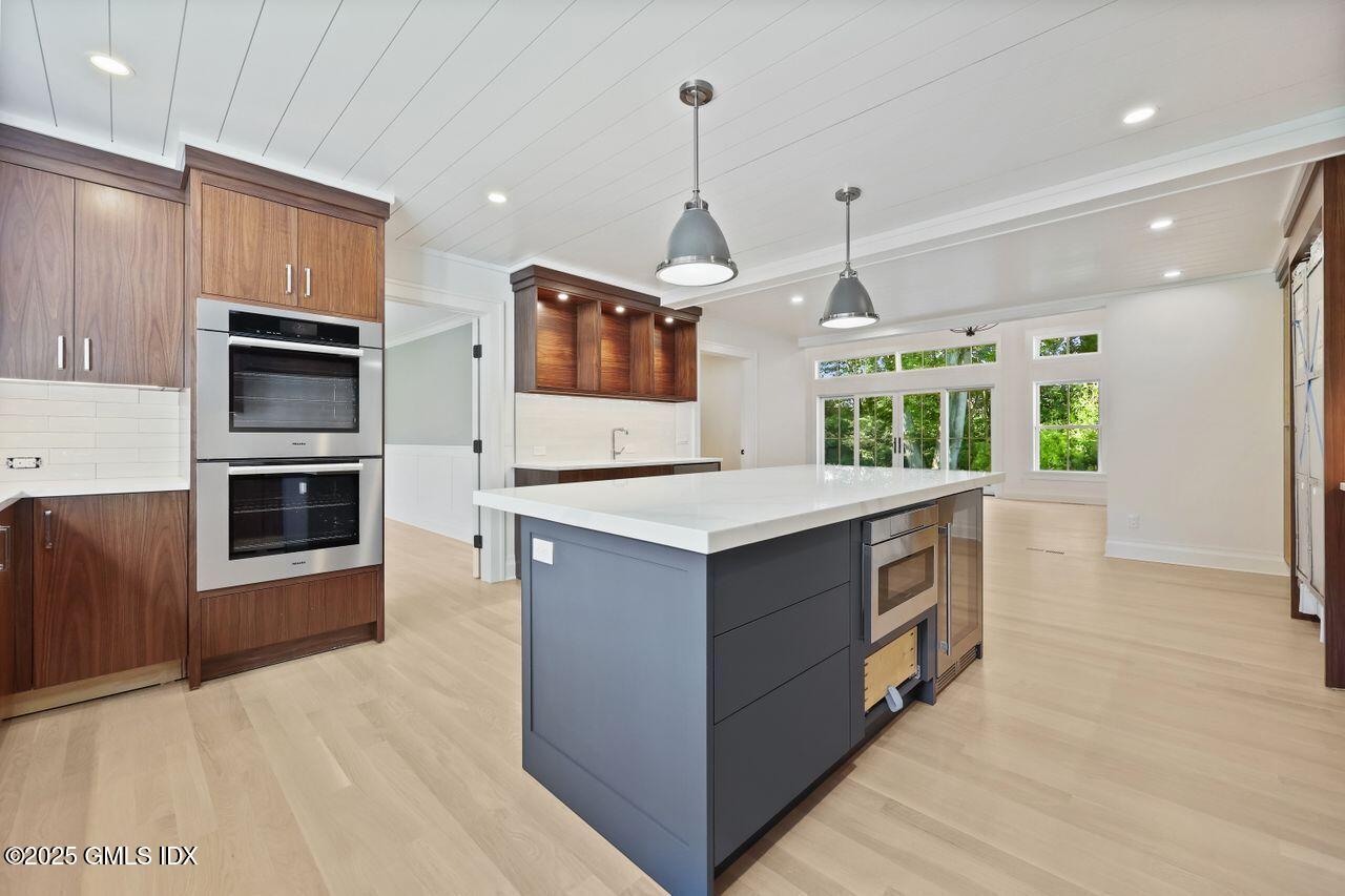 30 Crescent Road Riverside, CT 06878 - Photo 7 of 39 Kitchen