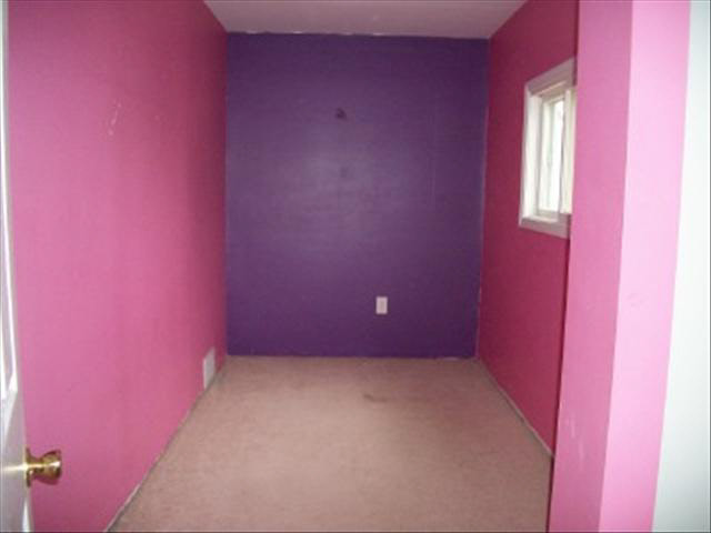 1917 Spaulding Road Monroe, MI 48162 - Photo 5 of 8 20025834-4.JPG