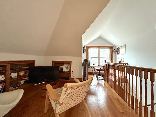 $5,600 | 34 Greenough Street, Unit 2, Brookline, MA 02445