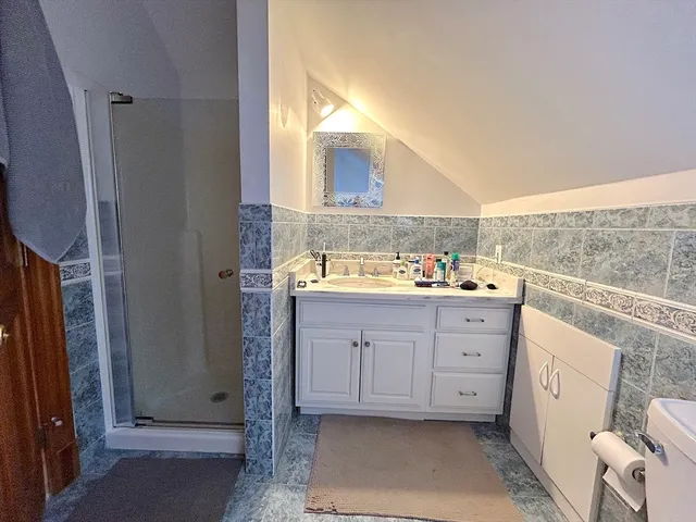 $5,600 | 34 Greenough Street, Unit 2, Brookline, MA 02445