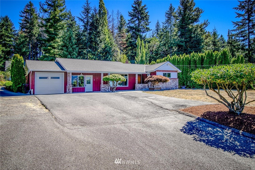 4420 Petersville Road Northeast Bremerton, WA 98310 - Photo 2 of 31 Gallery Image 2