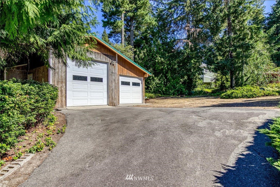 4420 Petersville Road Northeast Bremerton, WA 98310 - Photo 11 of 31 Gallery Image 11