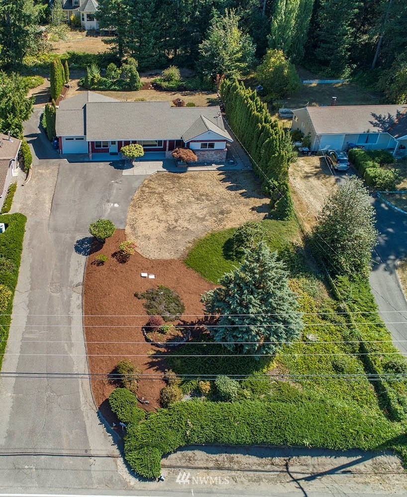 4420 Petersville Road Northeast Bremerton, WA 98310 - Photo 4 of 31 Gallery Image 4