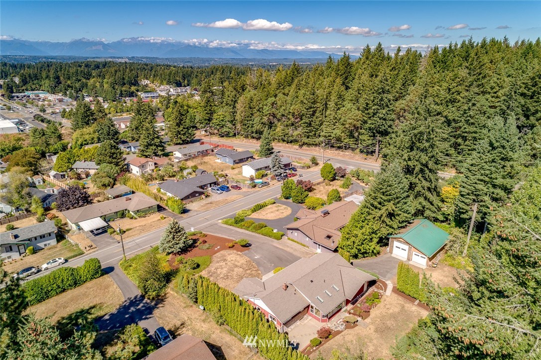 4420 Petersville Road Northeast Bremerton, WA 98310 - Photo 7 of 31 Gallery Image 7